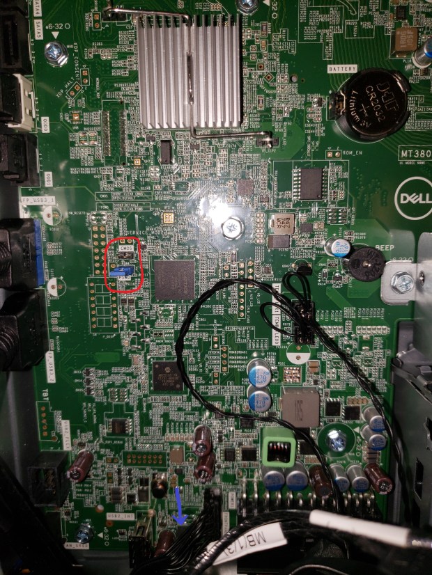 T5820_PCISlot_area_1